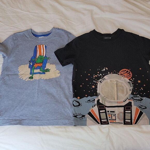 Hanna Andersson Frog Beach Chair & Astronaut Short Sleeve Shirt Size 110 US 5 - Picture 2 of 10